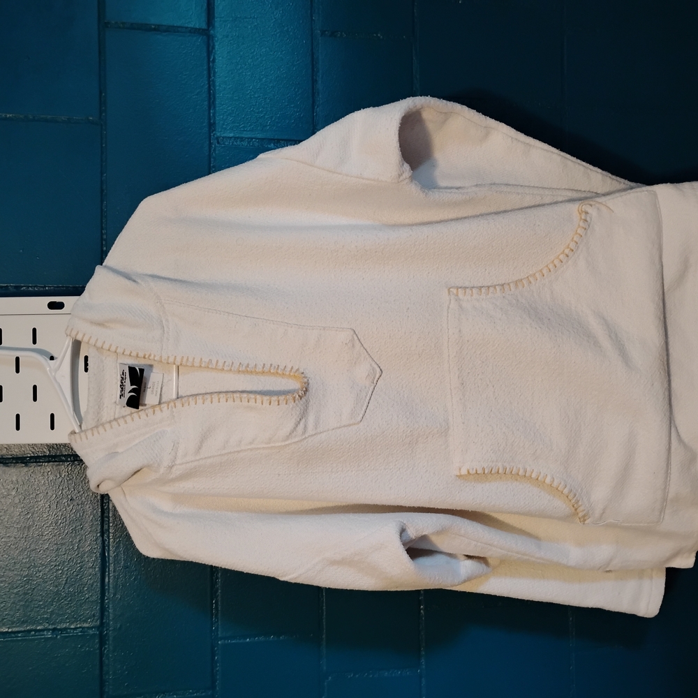 White Hooded Pullover with Pocket